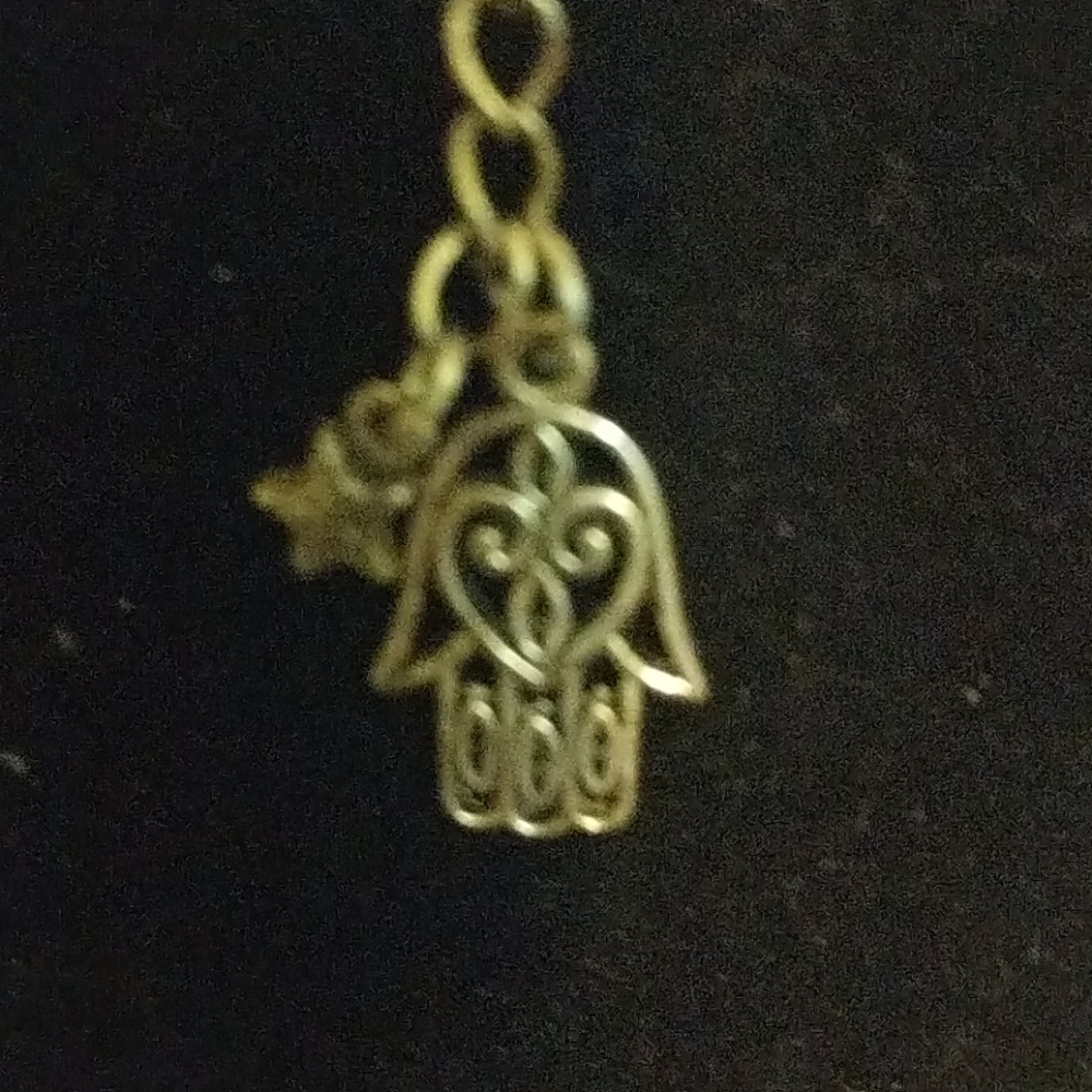Hand of Hamsa with Star on 18 inch chain